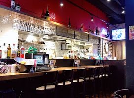 Beer Pong Bar GROVE Shinjuku