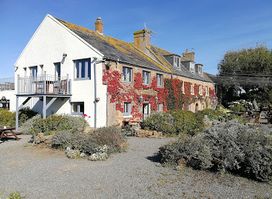 The Portelet Inn - Randalls Pubs