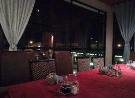 Nicky's Bistro