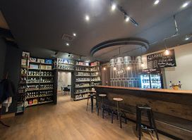 Papa Beer craft beer bar