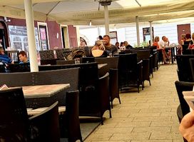 Caffe Bar & Night Club Paladin