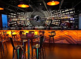 Sherlock’s Lounge And Kitchen