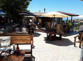 Cliffs Cafe Bar