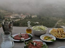 Francis restaurant