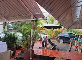 Chez M Chamarel