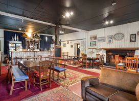 1826 Bar and Bistro