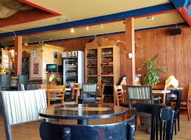 Pub Pit Caribou Percé