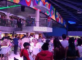 Screamers Restaurant & Lounge