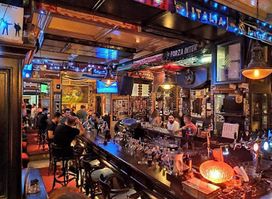 Scottish Pub McCloud
