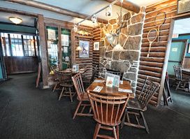 Mulligan's of Manchester Restaurant & Pub