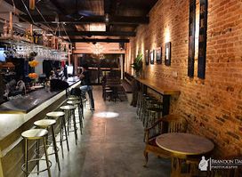Zinc Restaurant & Bar