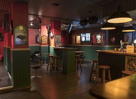 Pub Puute - burgers - Karaoke & Livemusic
