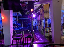 Ipanema Karaoke Bary y lounge