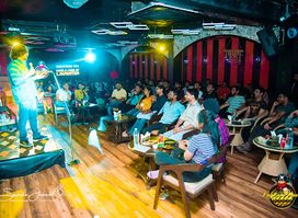 Captain Nova - Bar & Lounge