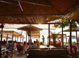 Fratelli Beach & Cocktail Bar