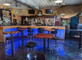 Miller's Cove Bar & Lounge