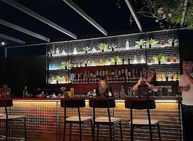 22B Roof Bar
