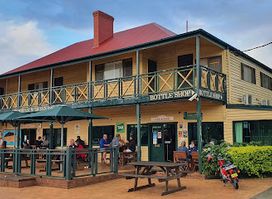 Tumbulgum Tavern