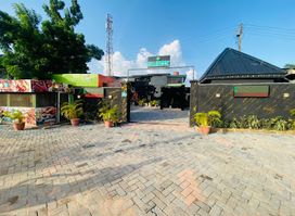 Shamrock Lounge