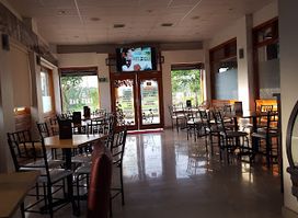 Puchis Cafetería - Bar