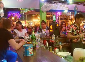 Full Moon Bar