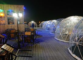 River Pub
