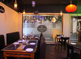 CRYSTAL PUB