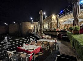 The Pisani Port Restaurant