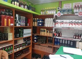 Jungles wine s bar