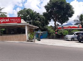 Ceeshells bar & grill