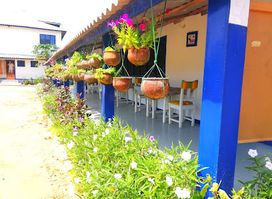Chez les Belges / Manneken beach / Ateliers Des chefs- Grand Popo
