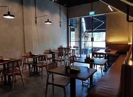 American Taproom, Geylang