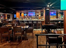 Dicey Reilly's Bar & Restaurant