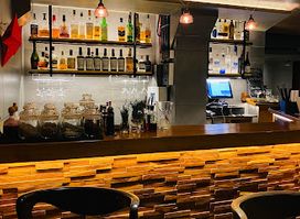 Petisco- Kitchen & Bar