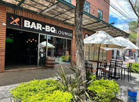 Bar-BQ Lounge