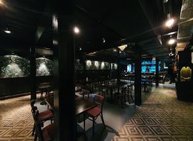 Bar restaurante Babilonia Puerto Varas