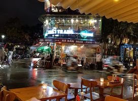 Brown Eyes Bar