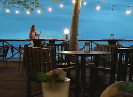 ZING Sunset Bar