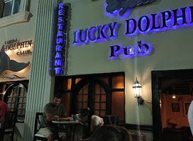 Lucky Dolphin Pub
