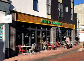 Molo Lounge