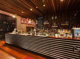 Platform Bar