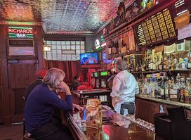 Richard's Bar