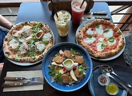 Juicy & Pizza