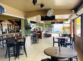 El Bohio de Cano Bar& Grill