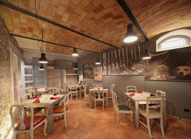 Winebar Barolo Friends