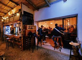 Tierra Andina Bar