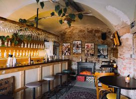 A’e Craft Bar