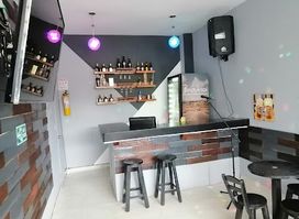 Karaoke Rock Bar Zona T