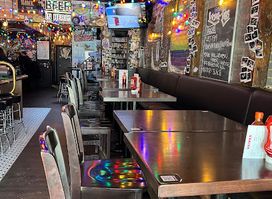 Leopold's Tavern Winnipeg - Osborne South