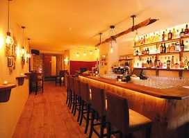 Jägerwirt's Schuster Bar